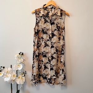 Simply Noelle Floral Tunic